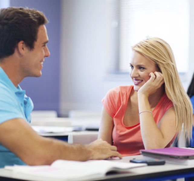 Estudiar idiomas y relacionarse