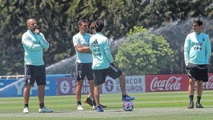 El equipo nacional cuenta con el paranaense Ayala y hoy estará al frente. 