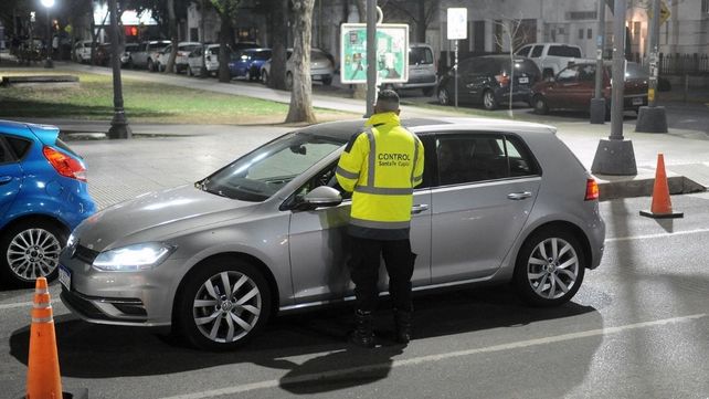 La municipalidad informó que habrá operativos en todos los parques y paseos de la ciudad. 