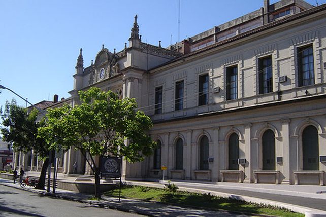 La Asamblea de la UNL elegirá al rector y vicerrector