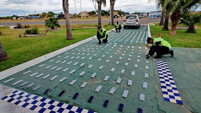 La camioneta con patente de Brasil fue interceptada a la altura de Chajarí.
