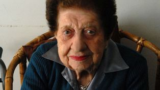 Una porteña del barrio de Flores tiene 103 años y un secreto: la felicidad