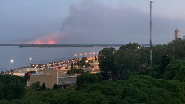 El fuego en las islas. Los incendios de pastizales causaron una enorme pérdida hace poco más de un año. 