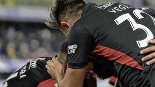Colón le ganó con lo justo a Sportivo Peñarol y sigue adelante en la Copa Argentina