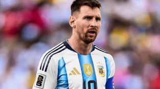 Así se vería hoy Lionel Messi con la nueva camiseta de la selección argentina campeona del mundo.