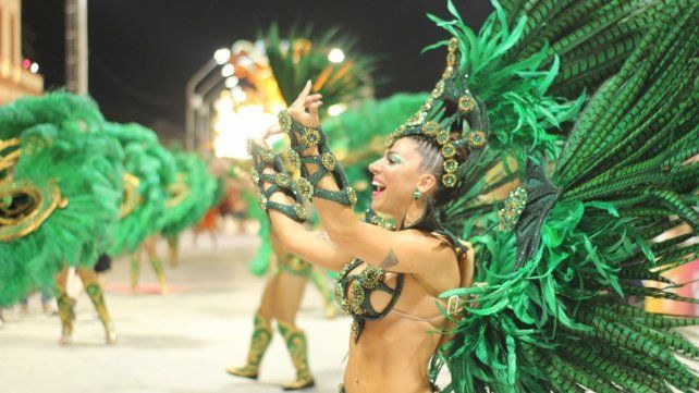 Carnaval del País: más de 22.000 personas en la quinta noche