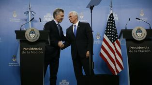 El vice de EE.UU. felicitó a Macri por sus audaces cambios para transformar la economía