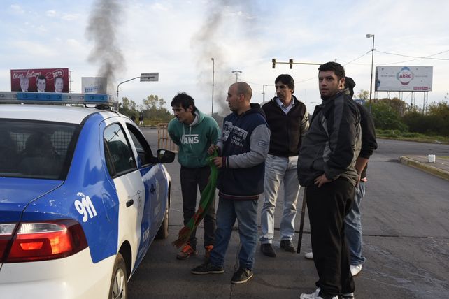 Familiares y allegados del remisero