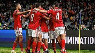 &nbsp;Al Ahly de Egipto goleó 3-0 a Auckland City de Australia y está en los cuartos de final del Mundial de Clubes.