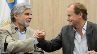Bordet y el ministro de Ciencia de la Nación, Daniel Filmus, firmaron las respectivas obras&nbsp;