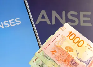 Ayuda escolar de Anses: cómo es el trámite para cobrarla en agosto