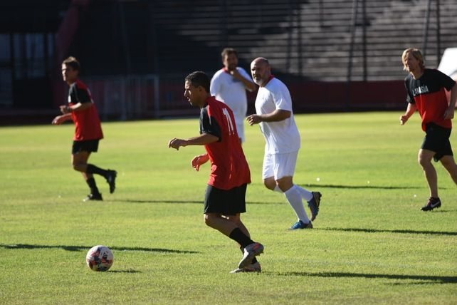 Varios ex campeones con Newells volvieron a jugar en el Coloso