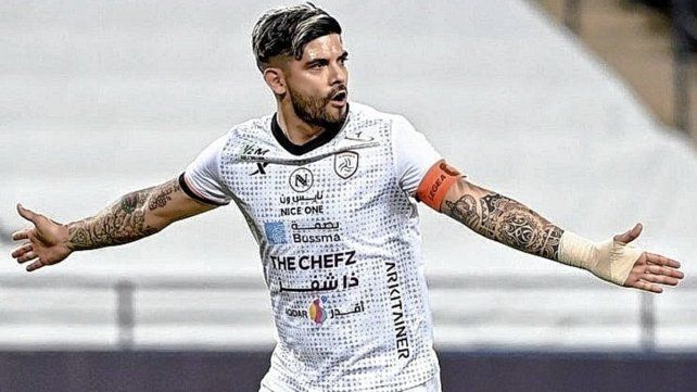 Ever Banega tiene contrato hasta junio de 2024 en Arabia Saudita pero trabaja para regresar a Boca.