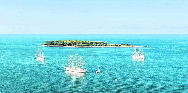 Embarcar rumbo a una isla Gorriti renovada