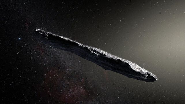 Representación de Oumuamua como una roca alargada en forma de puro