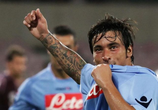 Lavezzi se despidió del Napoli con una carta