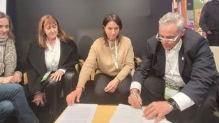 Se firmó un Convenio Marco con Aapresid que tiene la finalidad de potenciar el trabajo conjunto, la investigación, el desarrollo, la innovación y la aplicación en el agro, en el mediano y largo plazo.