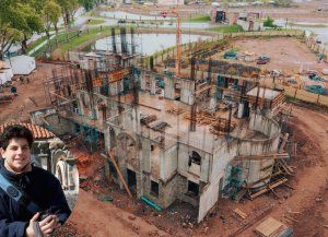 Construyen en Mendoza una capilla en honor a Carlo Acutis