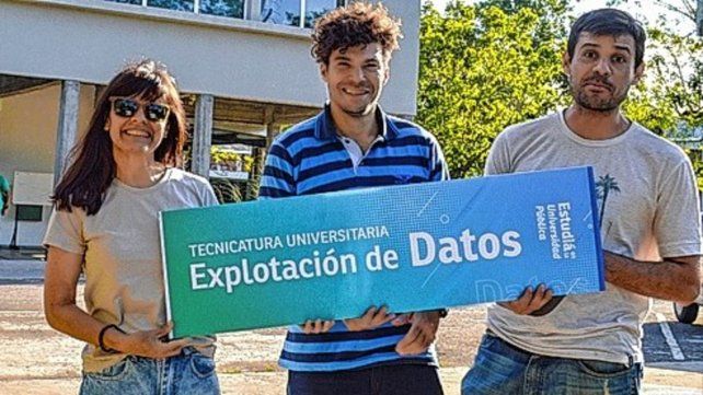 La Tecnicatura. Universitaria en Procesamiento y Explotación de Datos de la FIUNER tiene sus primeros egresados.
