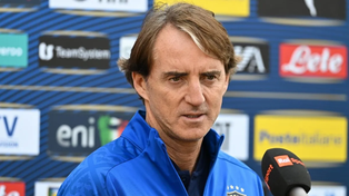 Mancini quiere seguir en Italia tras no clasificar al Mundial de Qatar
