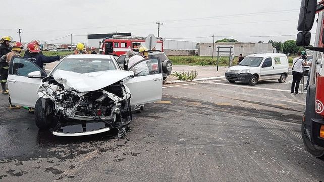 Choque en la ruta 131 en la zona de Libertador San Martín. Una mujer resultó herida&nbsp; 