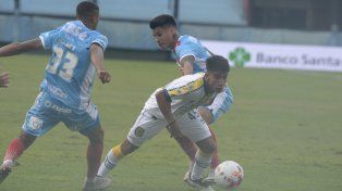 Kevin Ortiz, ante Arsenal, en el único partido que tiene sobre el lomo.