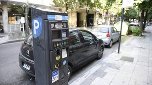 El estacionamiento libre gratuito podrá realizarse este sábado en la zona delimitada por bulevar Oroño, Tucumán, Mendoza y Buenos Aires.