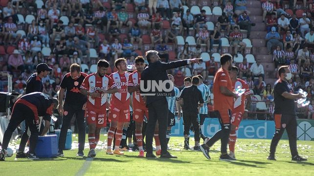 El plantel de Unión volverá este jueves a los entrenamientos para visitar a Independiente.&nbsp;