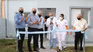 El gobernador Perotti inauguró centros de salud en Saguier y Aurelia