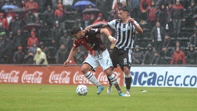 Colli y Laborié, con el contrato al límite en Colón y un pie afuera