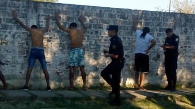 Disputaban un partido de fútbol en plena cuarentena
