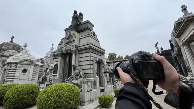 Durante 2025 se realizaron 40 visitas guiadas diurnas al cementerio El Salvador