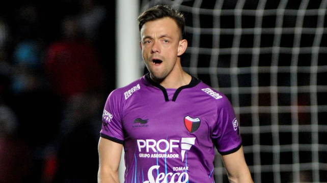 El arquero en el que piensa Colón si no sigue Burián