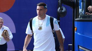 Dibu Martínez pide a los hinchas que le tengan fe: Ya va a llegar mi momento