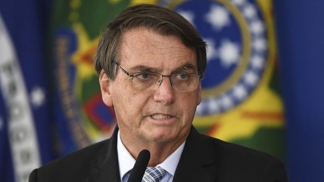 Todo bien para Jair.&nbsp;Brasil acumula unos 12 millones de casos positivos y superó las 294.000 muertos. &nbsp;