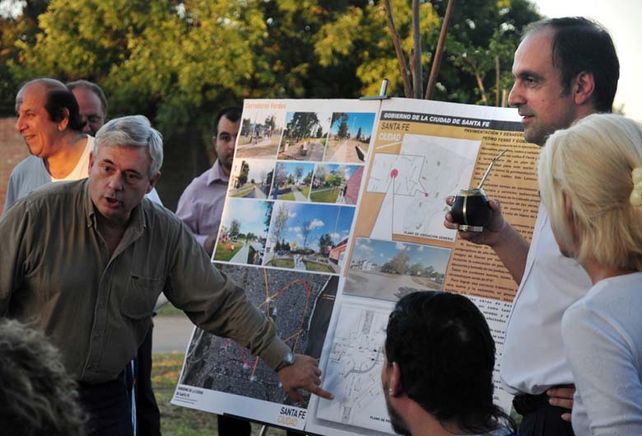 El Intendente anunció obras de pavimentación y desagües en Pro Adelanto Barranquitas