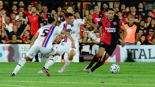 Los hinchas de Newell’s lo quieren mucho a Armando Méndez y la dirigencia está cerca de definir su continuidad.&nbsp;