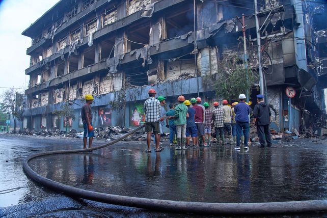 Tensión y ruinas en una Nepal militarizada después del caos