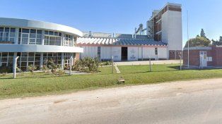 Dos delincuentes ingresaron a una distribuidora ubicada en el Parque Industrial de Paraná y robaron unos 15 millones de pesos.