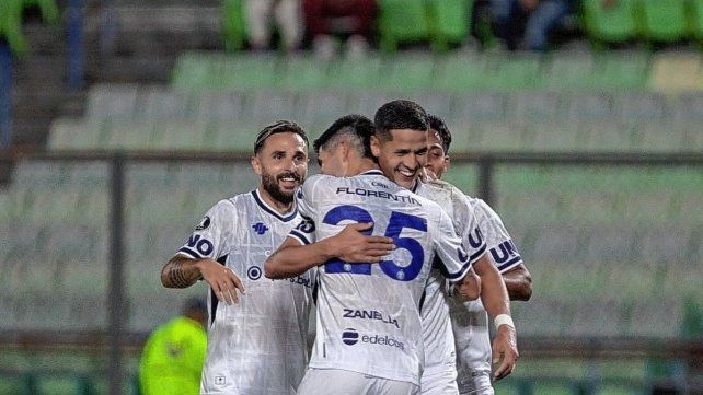 Independiente Rivadavia ganó como visitante.