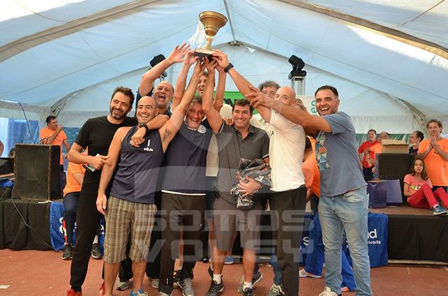 Cinco campeones diferentes en el Sudamericano de Maxivóley