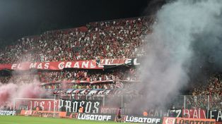 Por los incidentes ante Boca, Newells quedó en posición de pedirle a los hinchas buen comportamiento ante Argentinos.