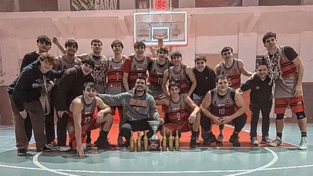 Liga Próximo: Rivadavia Juniors dio la vuelta olímpica ante su gente