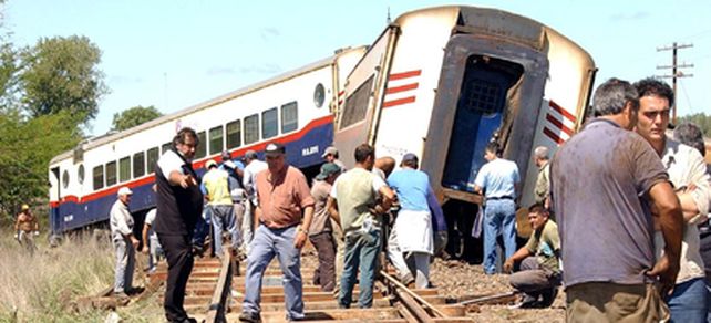 Accidente en Dolores: el servicio de trenes se reanudar&iacute;a reci&eacute;n el mi&eacute;rcoles