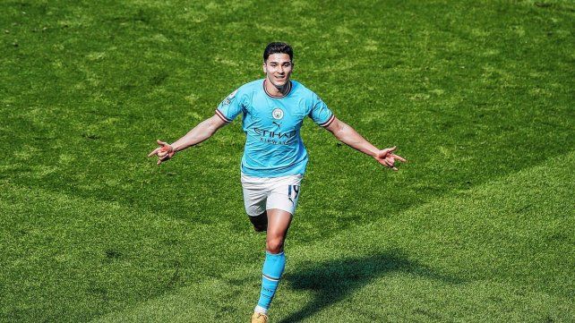 Con un gol de Julián Álvarez