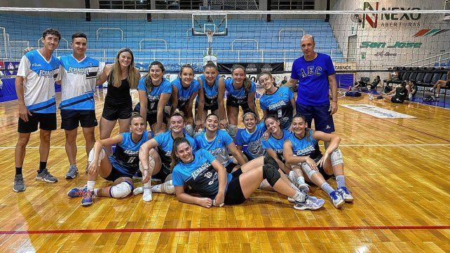 Las chicas de Echagüe jugarán este martes a las 18 ante San Martín de Porres de Mendoza.