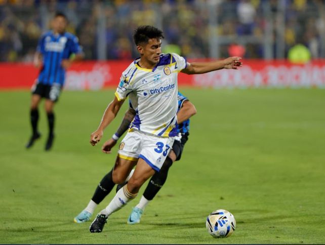 Alexis Soto jugó su último partido como zaguero central, pero ahora volvería al lateral por izquierdo.