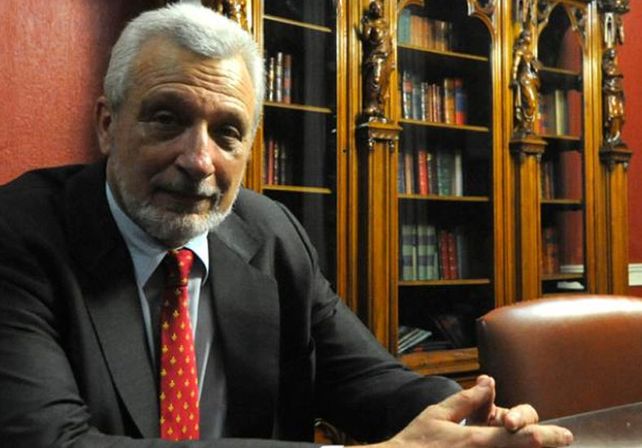 El gobierno provincial quiere que los jueces vayan todos los días a trabajar a sus despachos