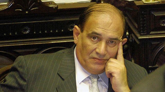 El histórico dirigente del peronismo bonaerense José Maria Díaz Bancalari falleció hoy a los 72 años.&nbsp;
