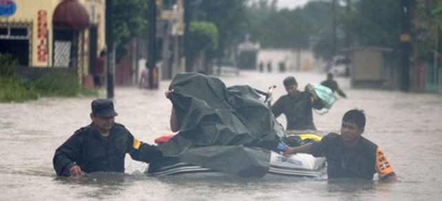 Texas: el hurac&aacute;n Dolly toc&oacute; tierra y perdi&oacute; fuerza pero trajo amenaza de inundaciones